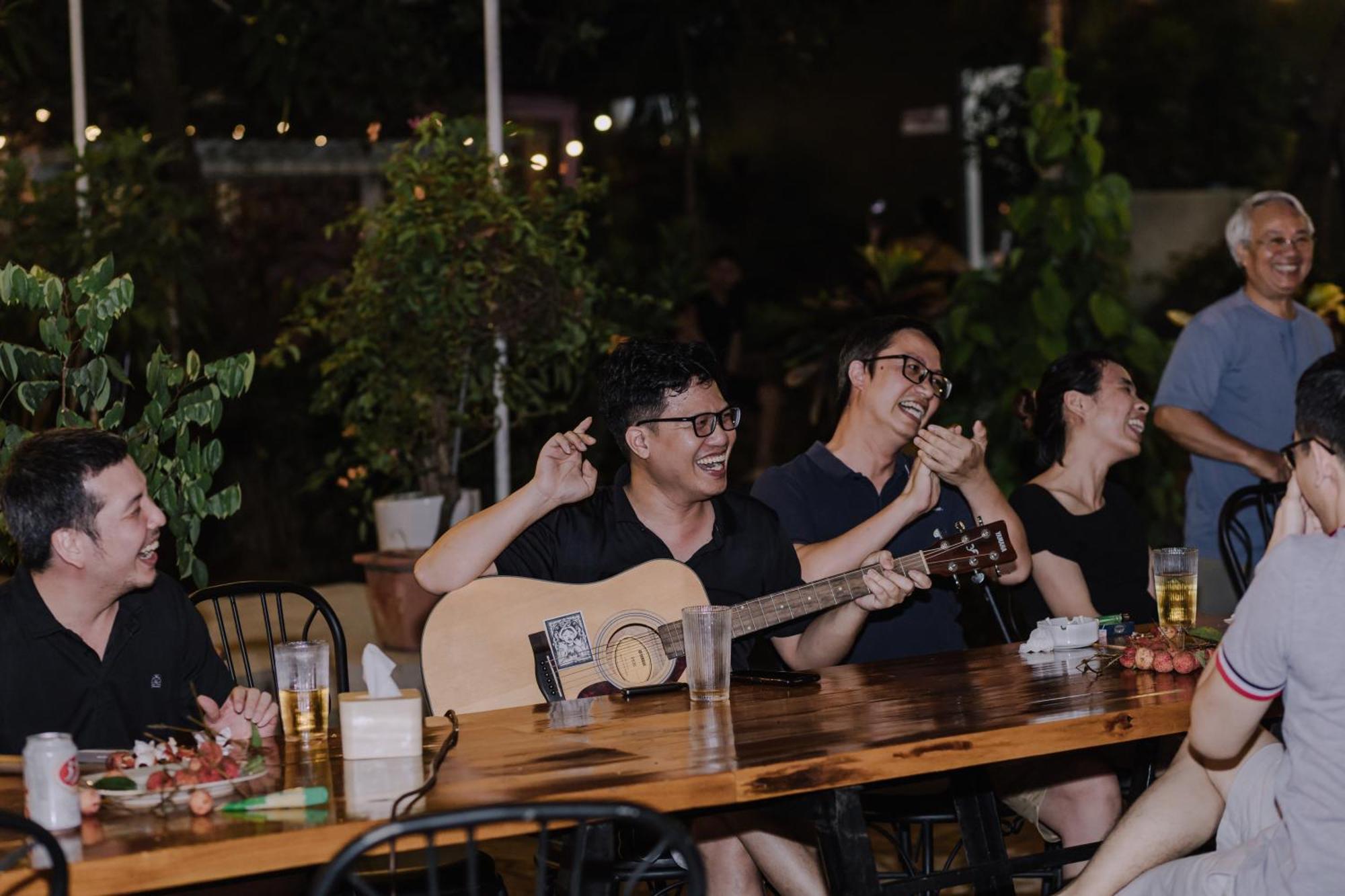 Republic Hostel Cat Ba Xuan Dam エクステリア 写真